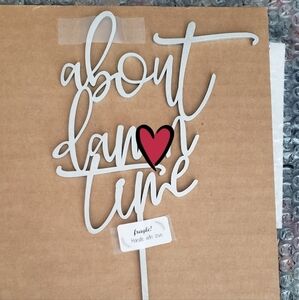 Elegant Silver Cake Topper for Celebrations